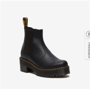 Dr. Martens Black Ankle Boots with Yellow Stitching Chelsea $75 obo size 9 Docs